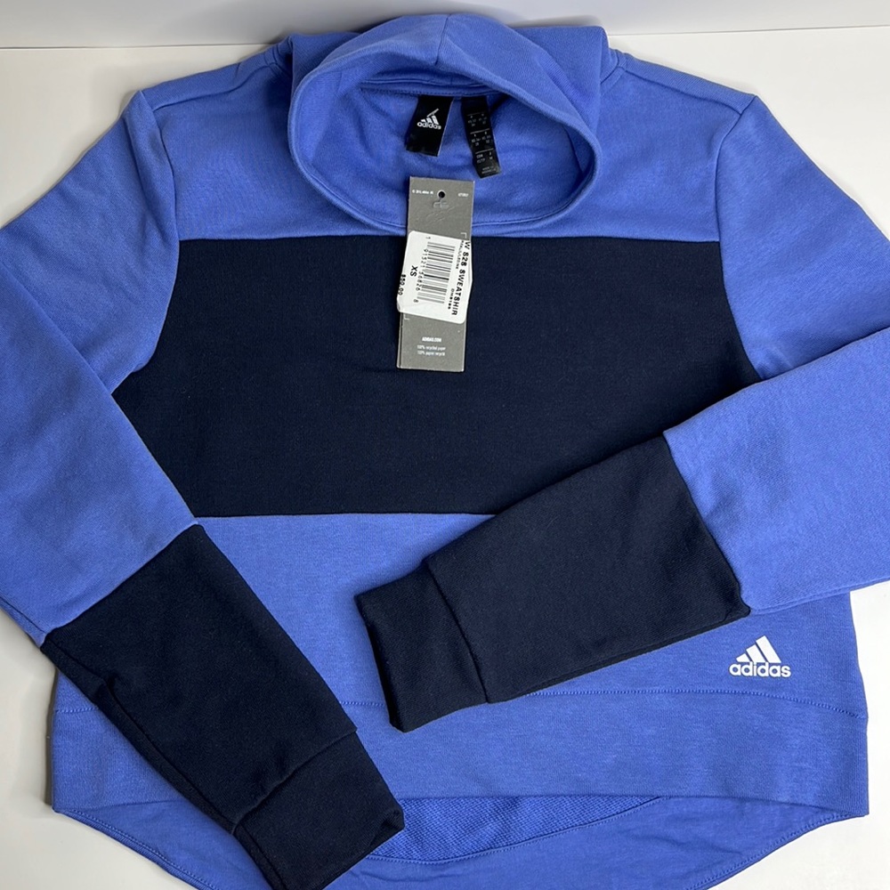NWT Adidas Women’s Sweatshirt Size XS